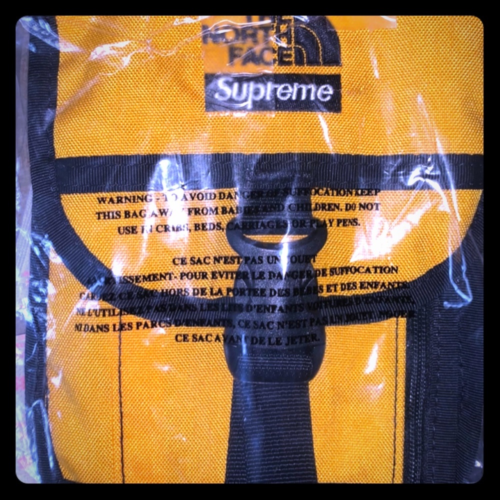 Supreme x The North Face shoulder bag